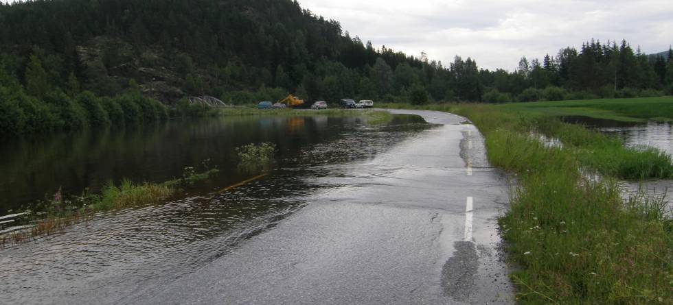 Flom i Sogna juli 2007. Foto: Tom Bjørnstad, via Wikimedia Commons